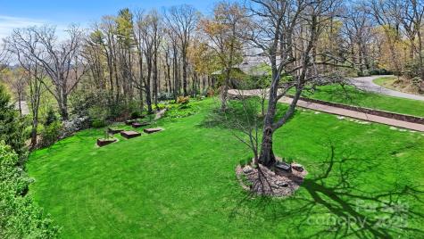 205 W Indrio Road Blowing Rock NC 28605