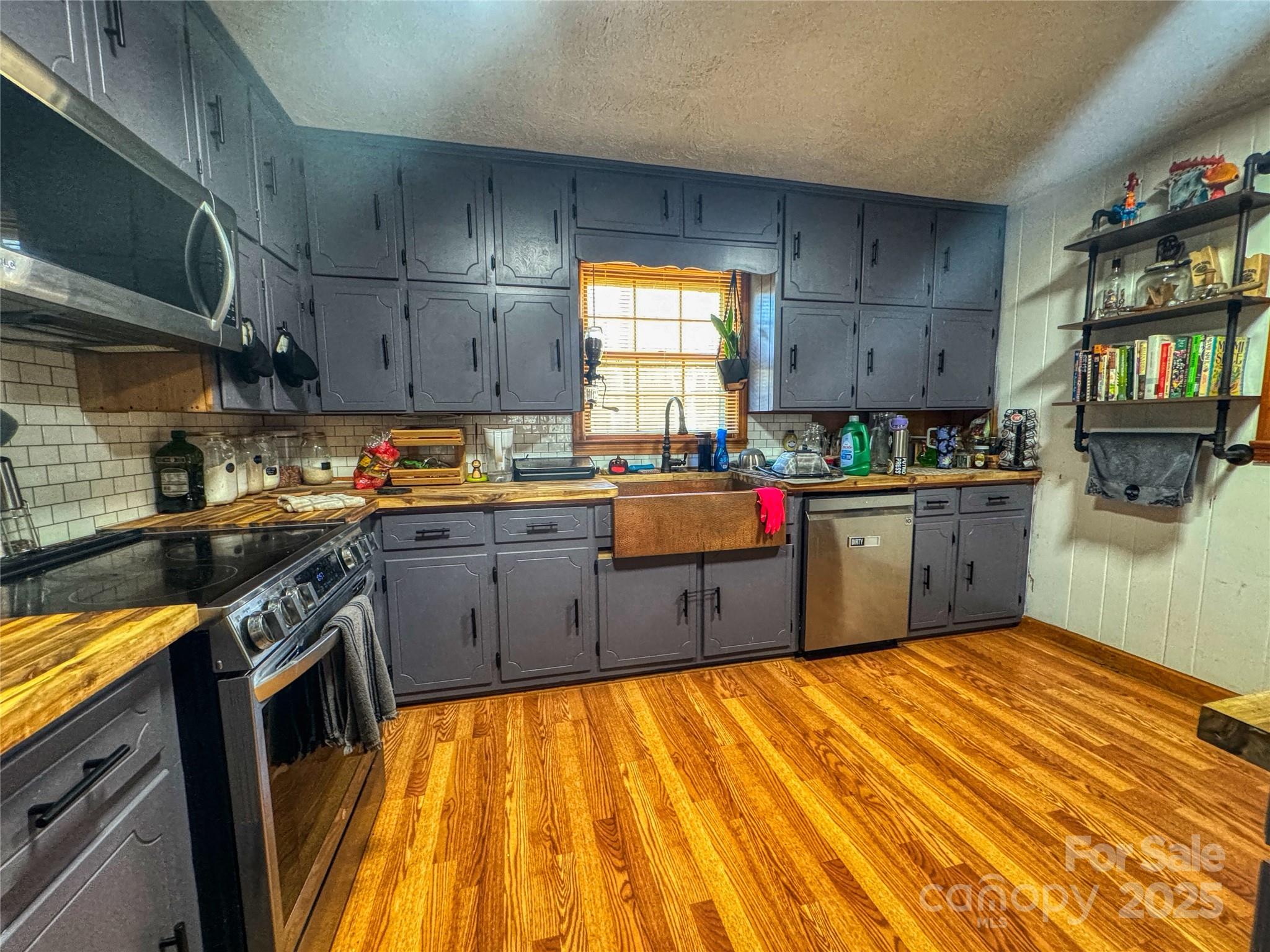 195 S Claybon Drive Advance NC 27006