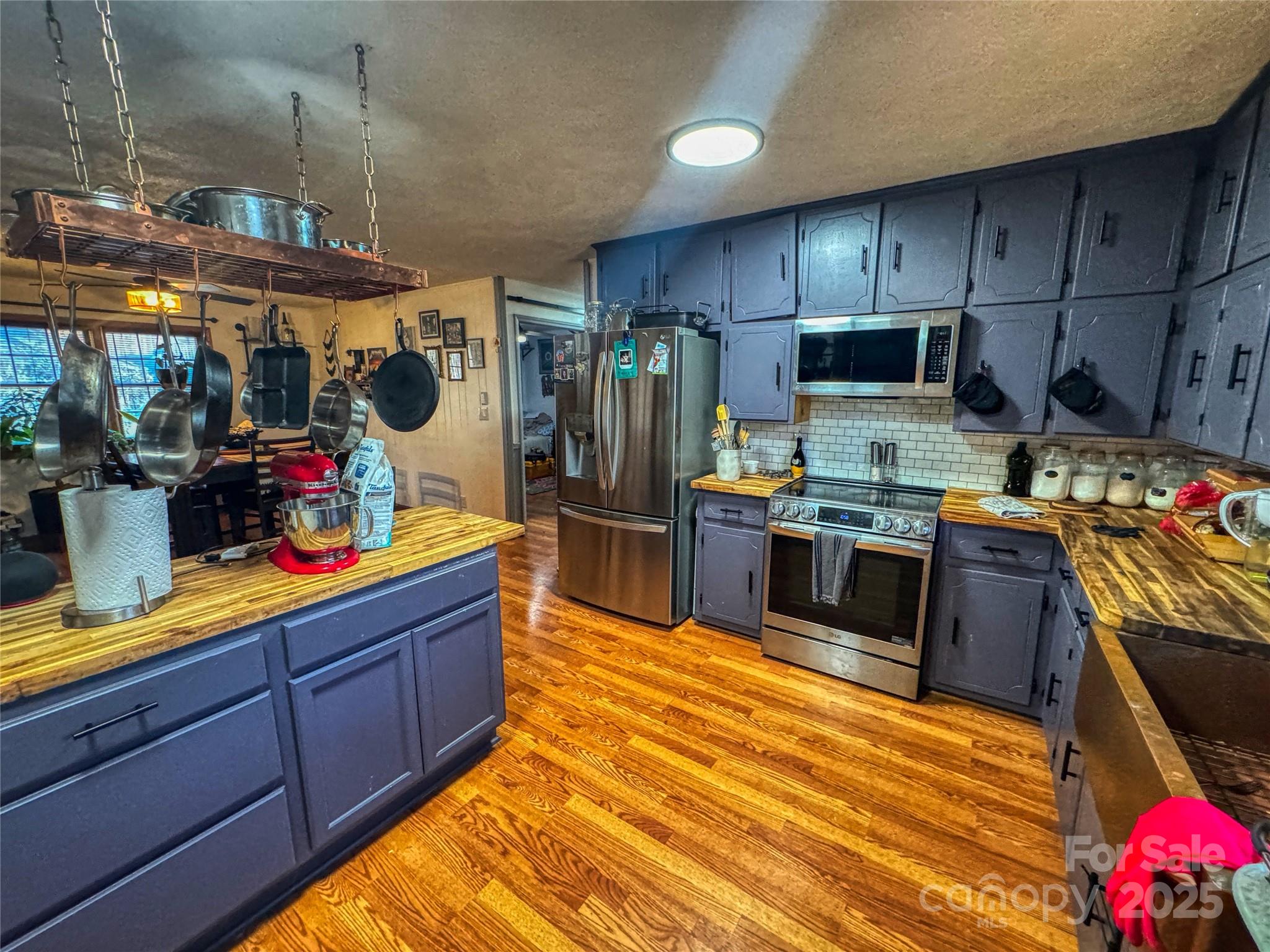 195 S Claybon Drive Advance NC 27006