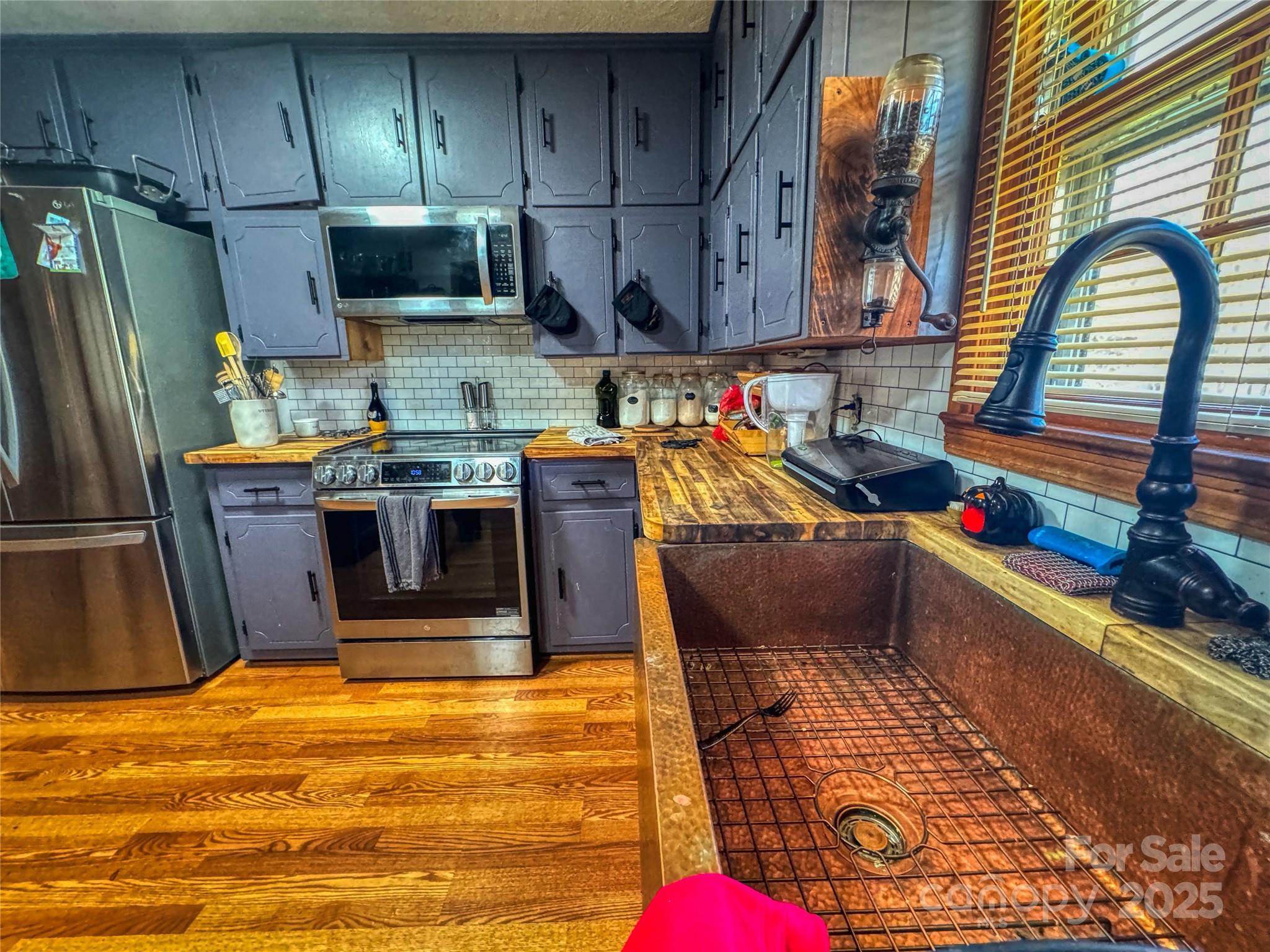 195 S Claybon Drive Advance NC 27006