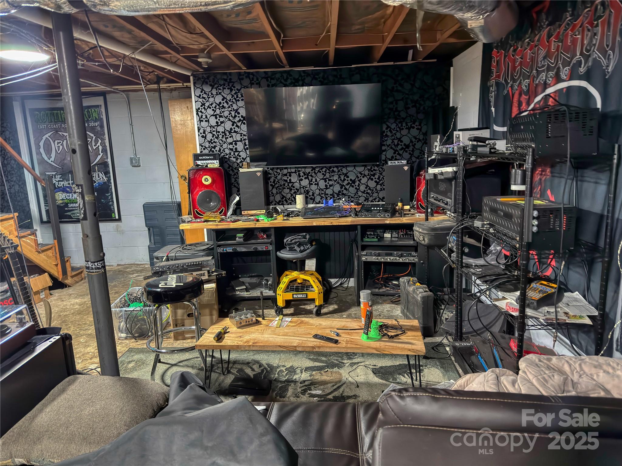 195 S Claybon Drive Advance NC 27006