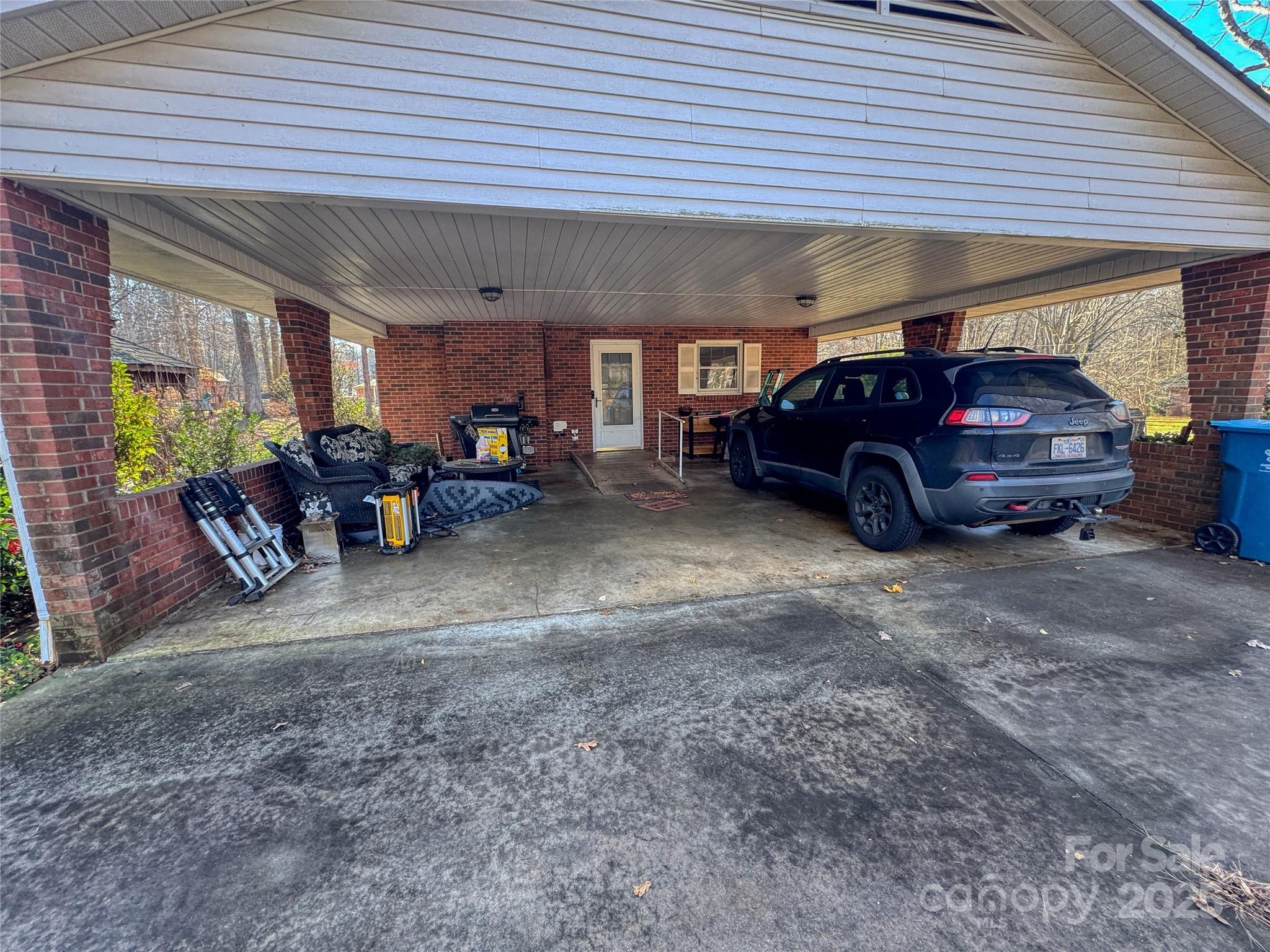 195 S Claybon Drive Advance NC 27006