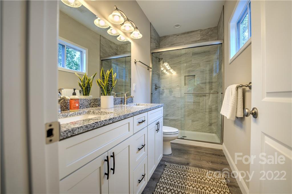 43 Clarks Chapel Extension Weaverville NC 28787