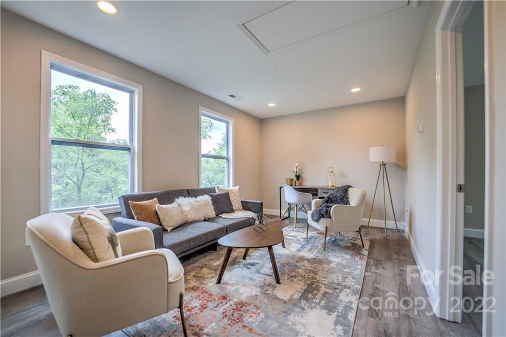 43 Clarks Chapel Extension Weaverville NC 28787