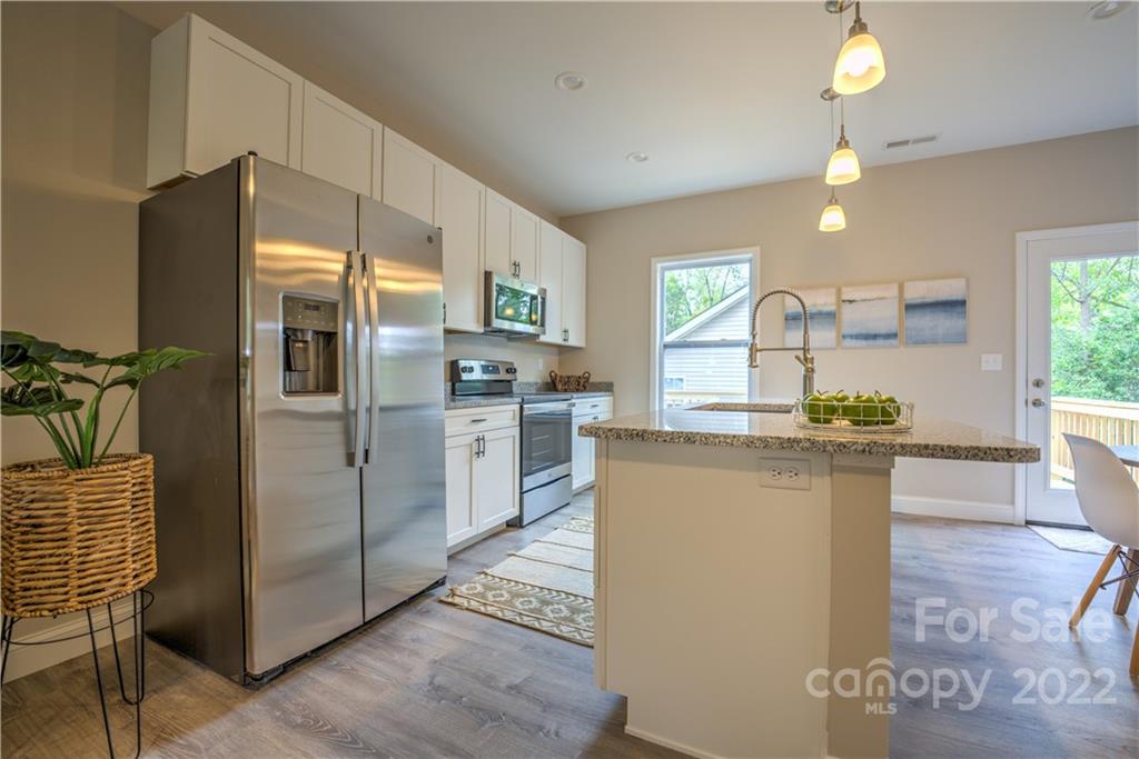 43 Clarks Chapel Extension Weaverville NC 28787