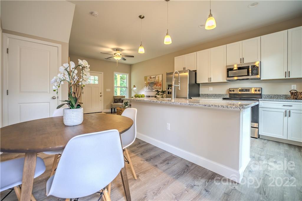 43 Clarks Chapel Extension Weaverville NC 28787