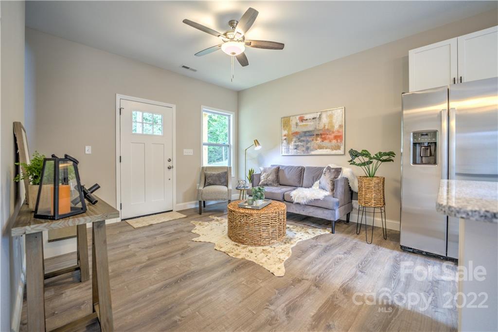 43 Clarks Chapel Extension Weaverville NC 28787