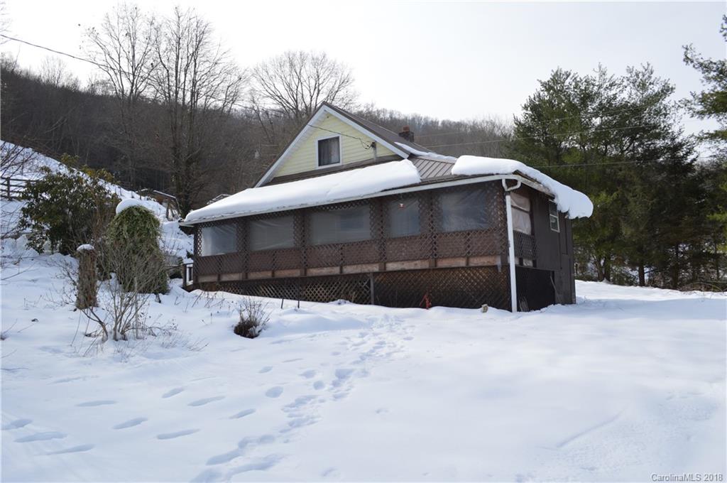18 Wisteria Way Waynesville NC 28786