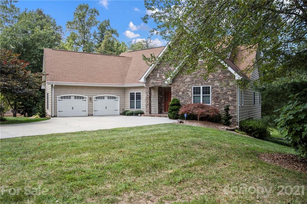 90 Jonathan Creek Drive Etowah NC 28729