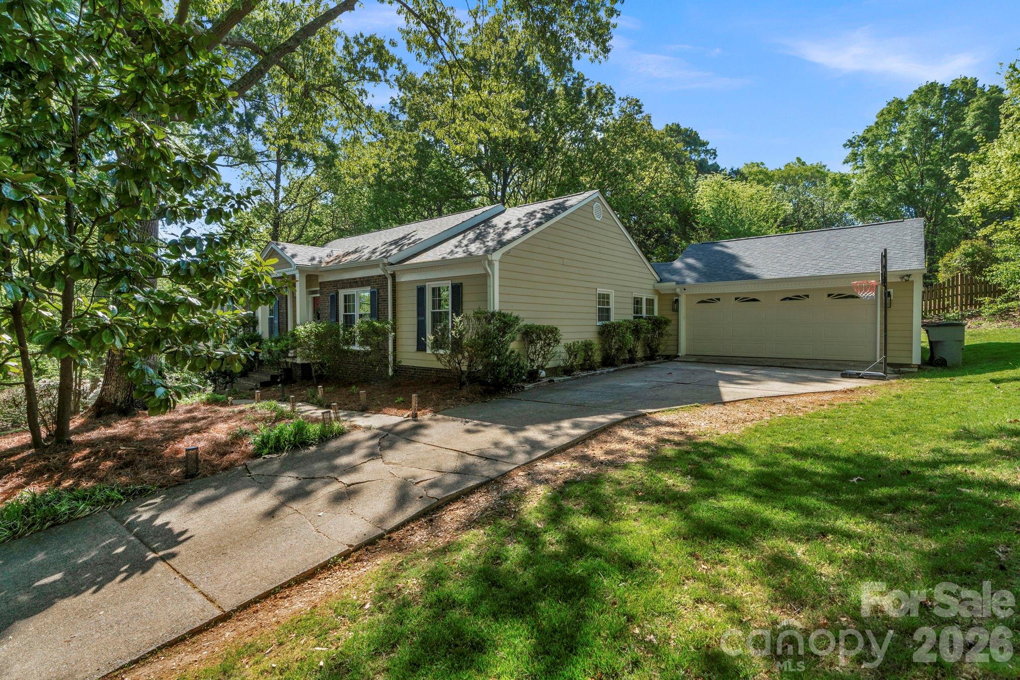 8633 Ducksbill Drive Charlotte NC 28277
