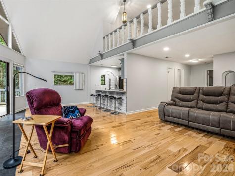 70 Skyline Drive Hendersonville NC 28791