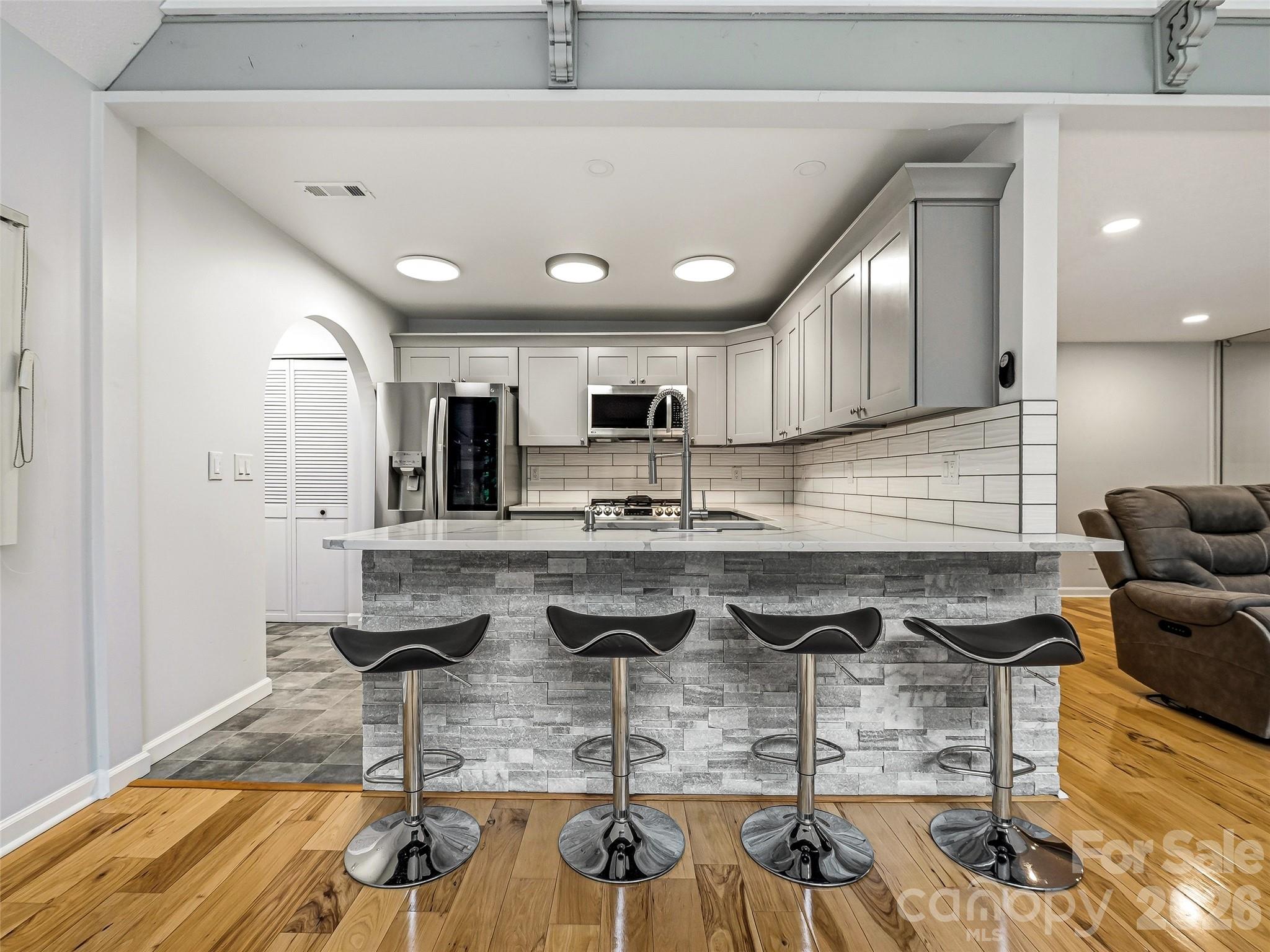 70 Skyline Drive Hendersonville NC 28791