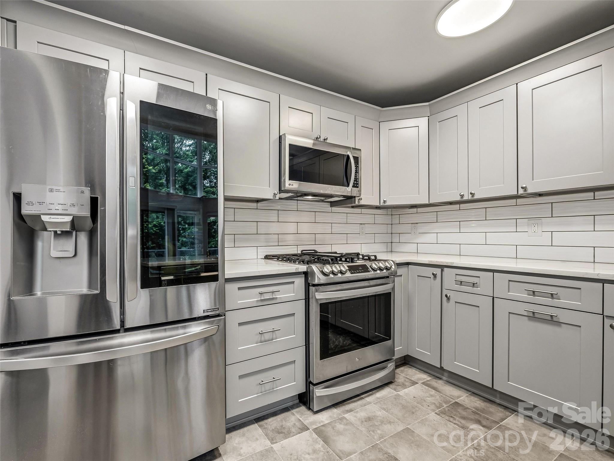 70 Skyline Drive Hendersonville NC 28791