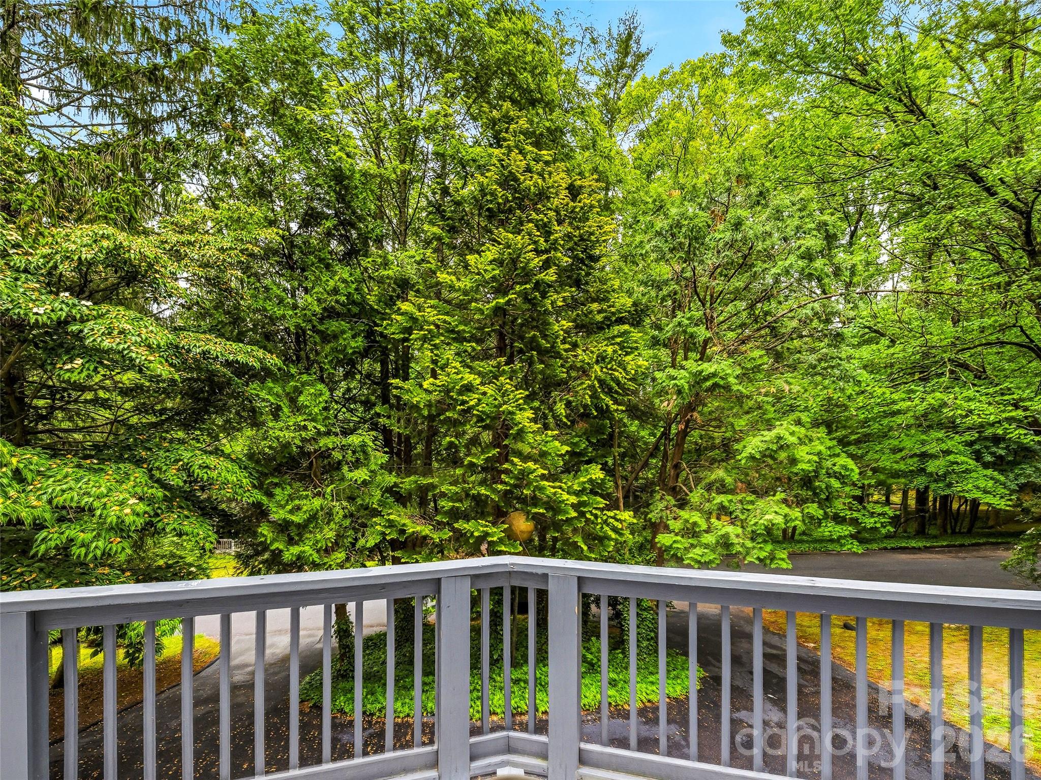 70 Skyline Drive Hendersonville NC 28791