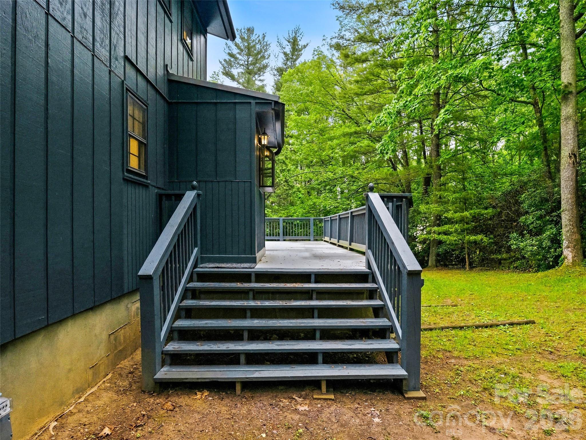 70 Skyline Drive Hendersonville NC 28791