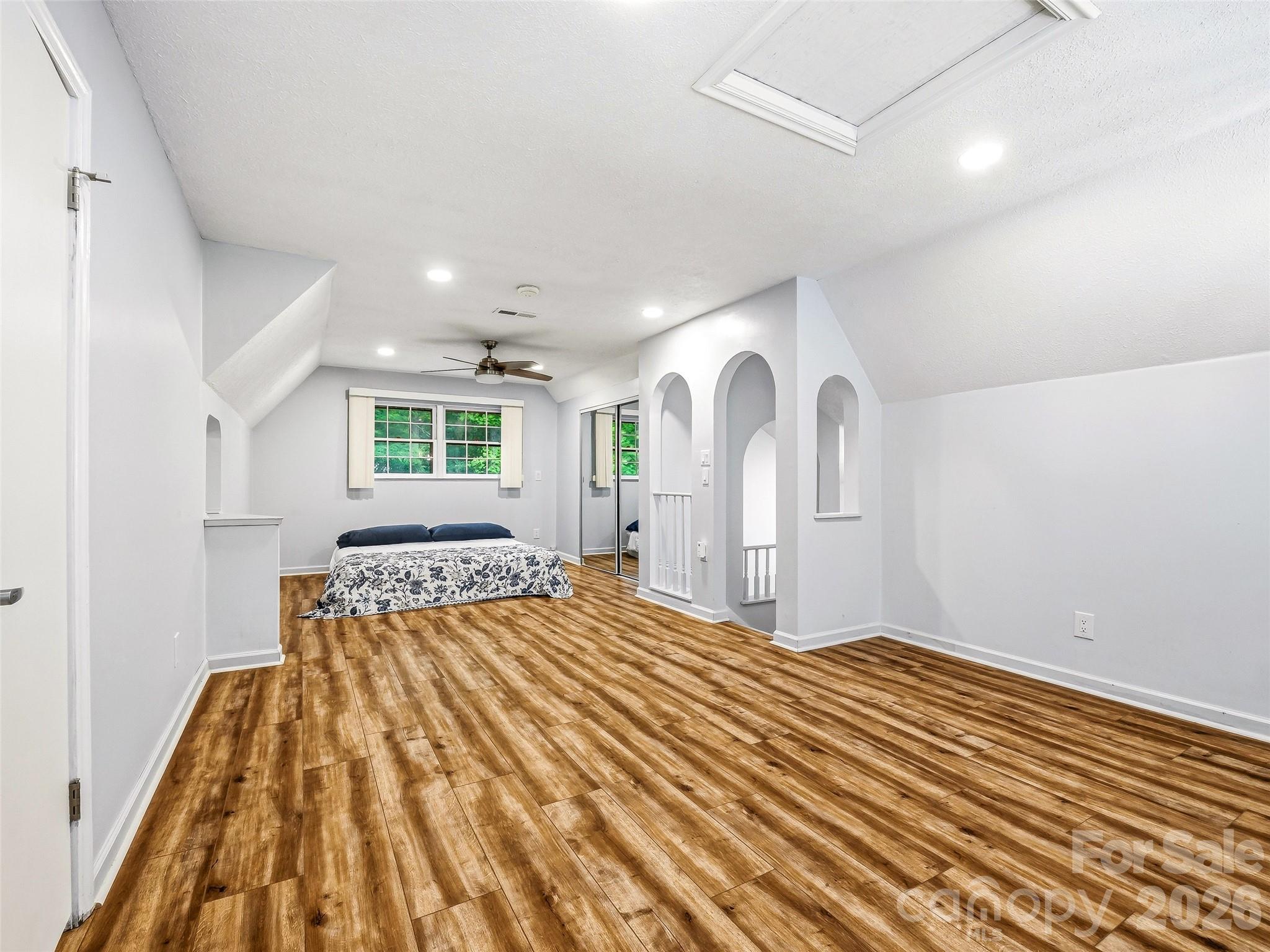 70 Skyline Drive Hendersonville NC 28791