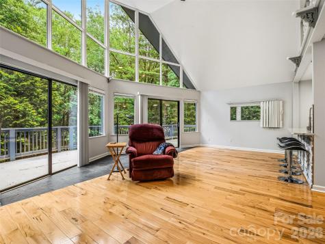 70 Skyline Drive Hendersonville NC 28791
