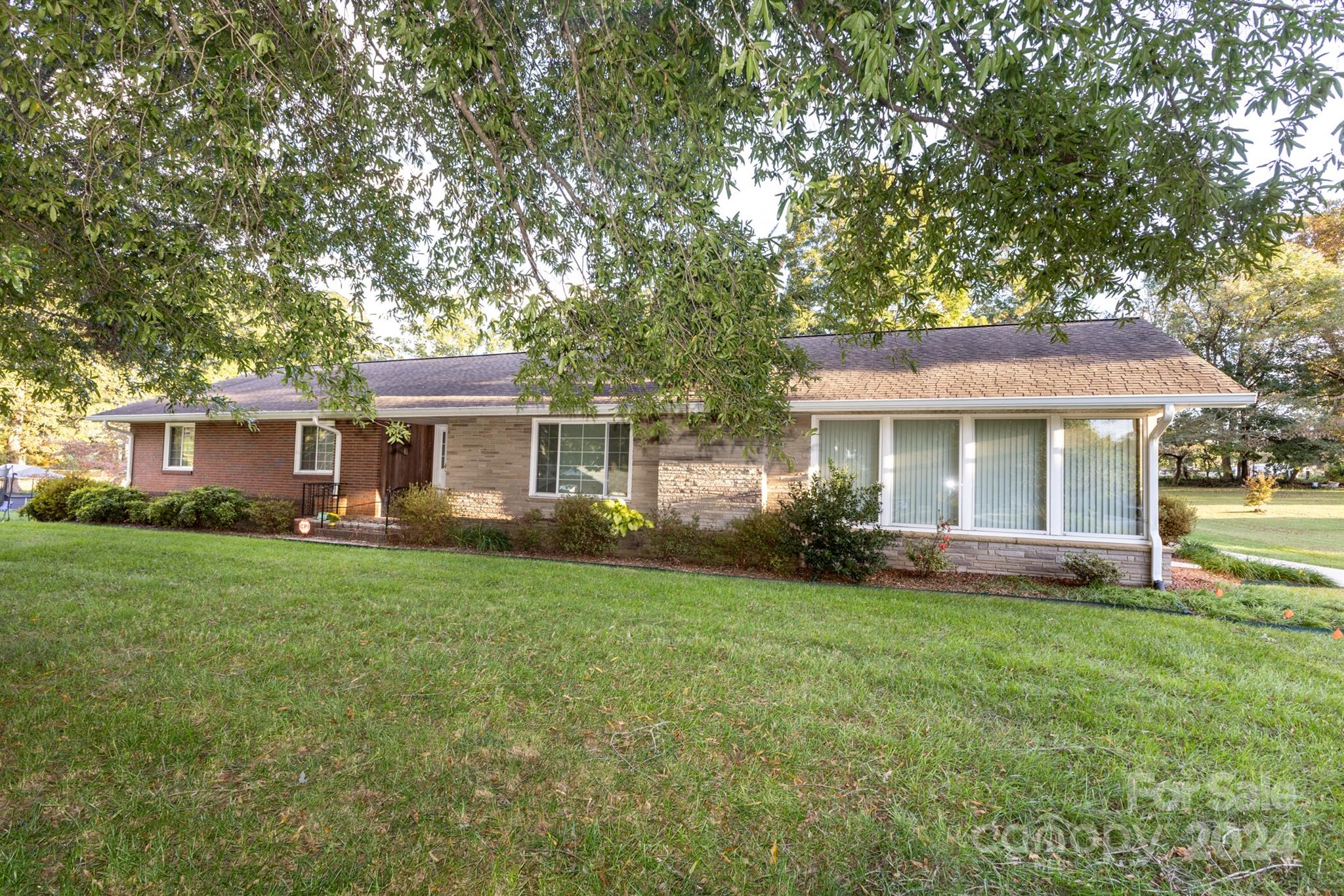 3511 Main Avenue Drive NW Hickory NC 28601