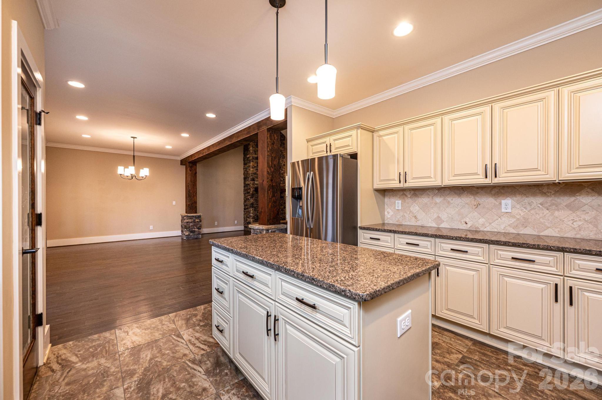 3911 13th Street NE Hickory NC 28601