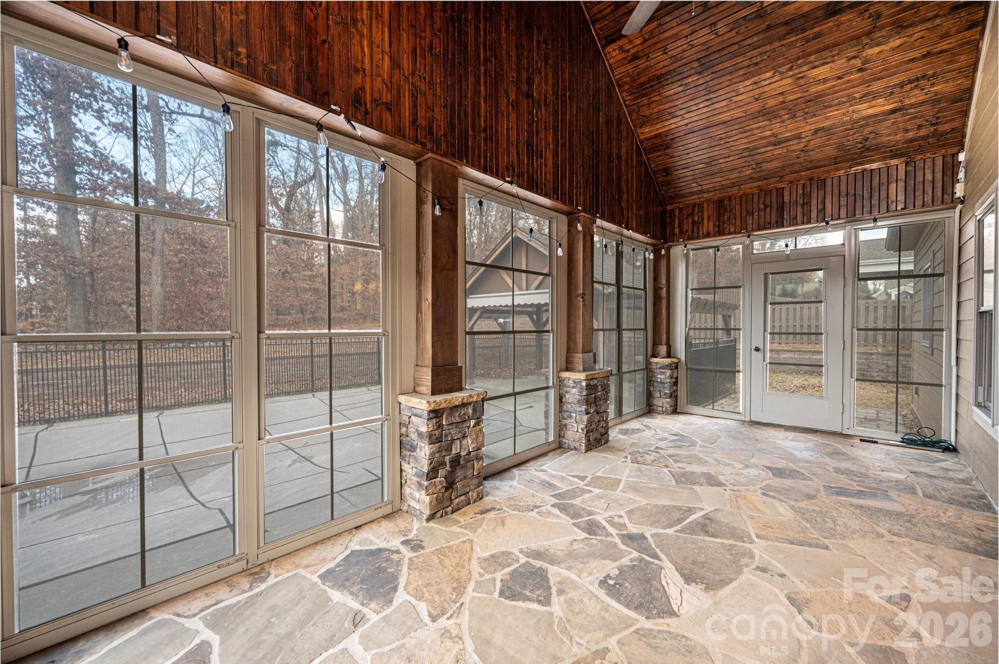 3911 13th Street NE Hickory NC 28601