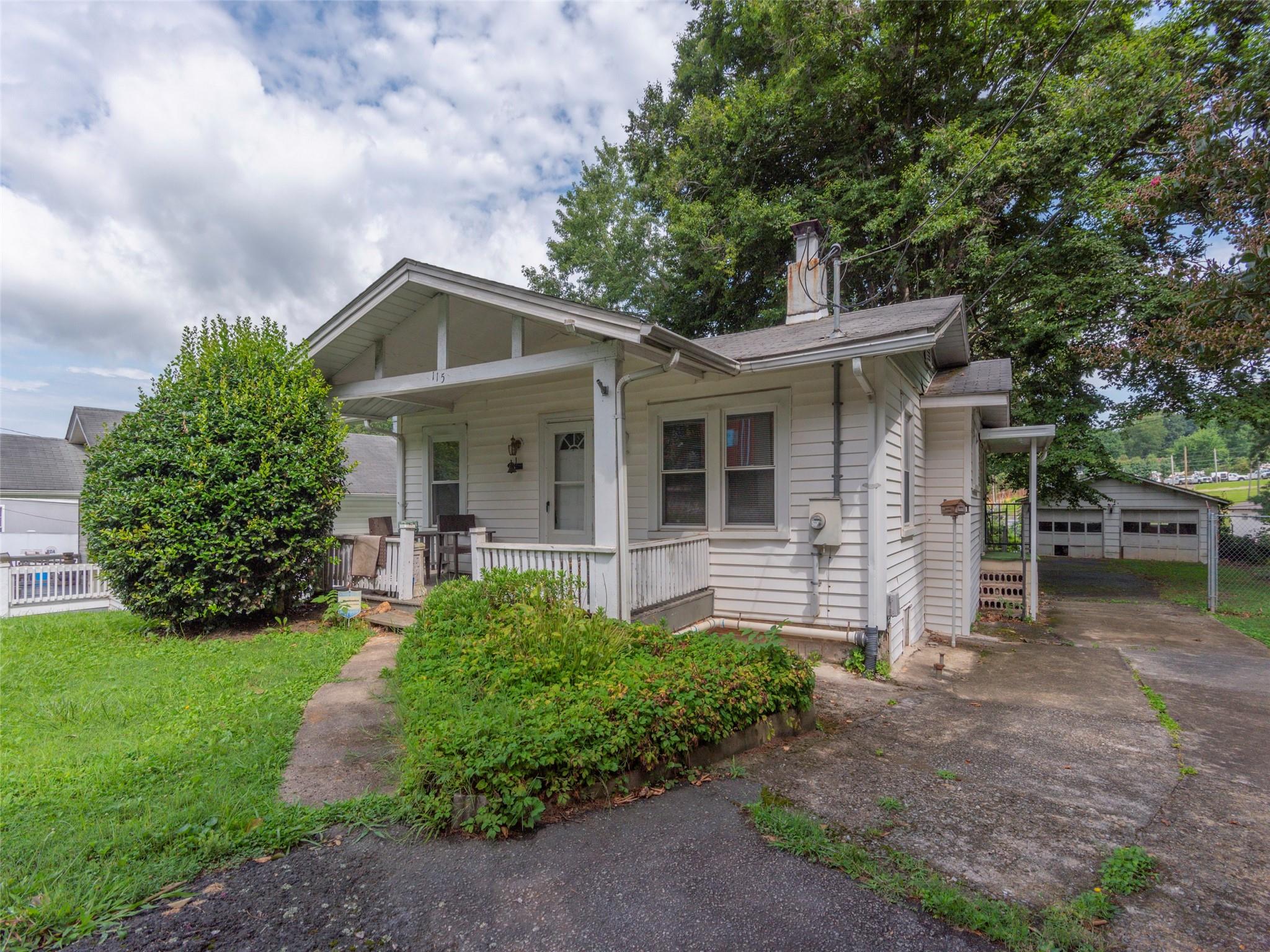 115 Mimosa Drive Asheville NC 28806