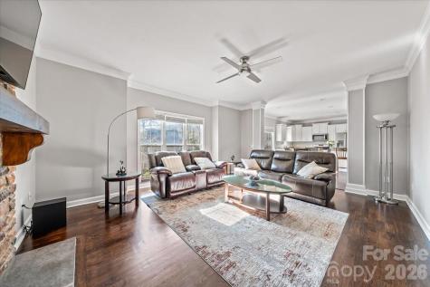 4963 Old River Drive Hickory NC 28602
