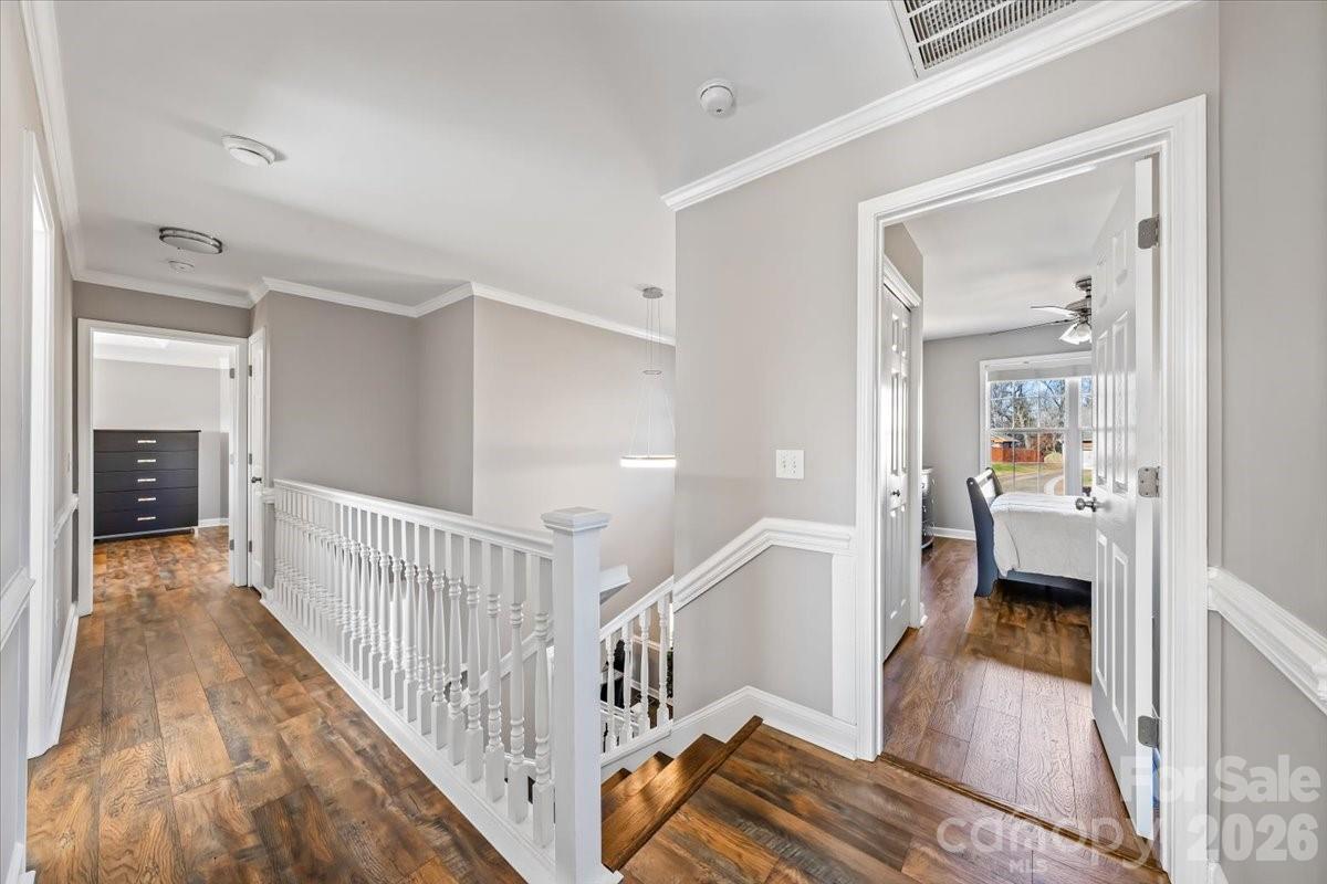 4963 Old River Drive Hickory NC 28602
