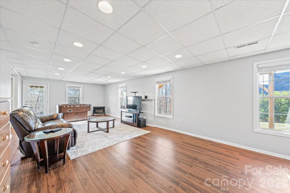 4963 Old River Drive Hickory NC 28602
