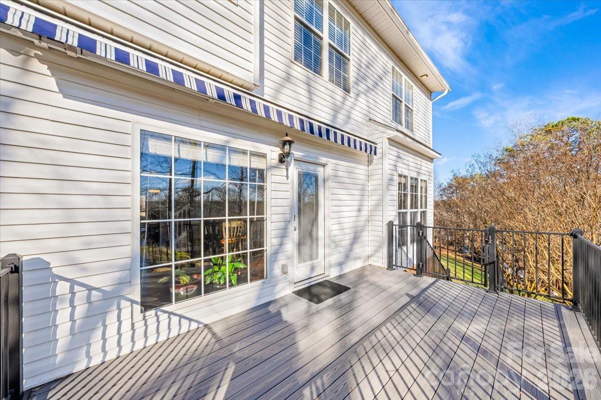 4963 Old River Drive Hickory NC 28602