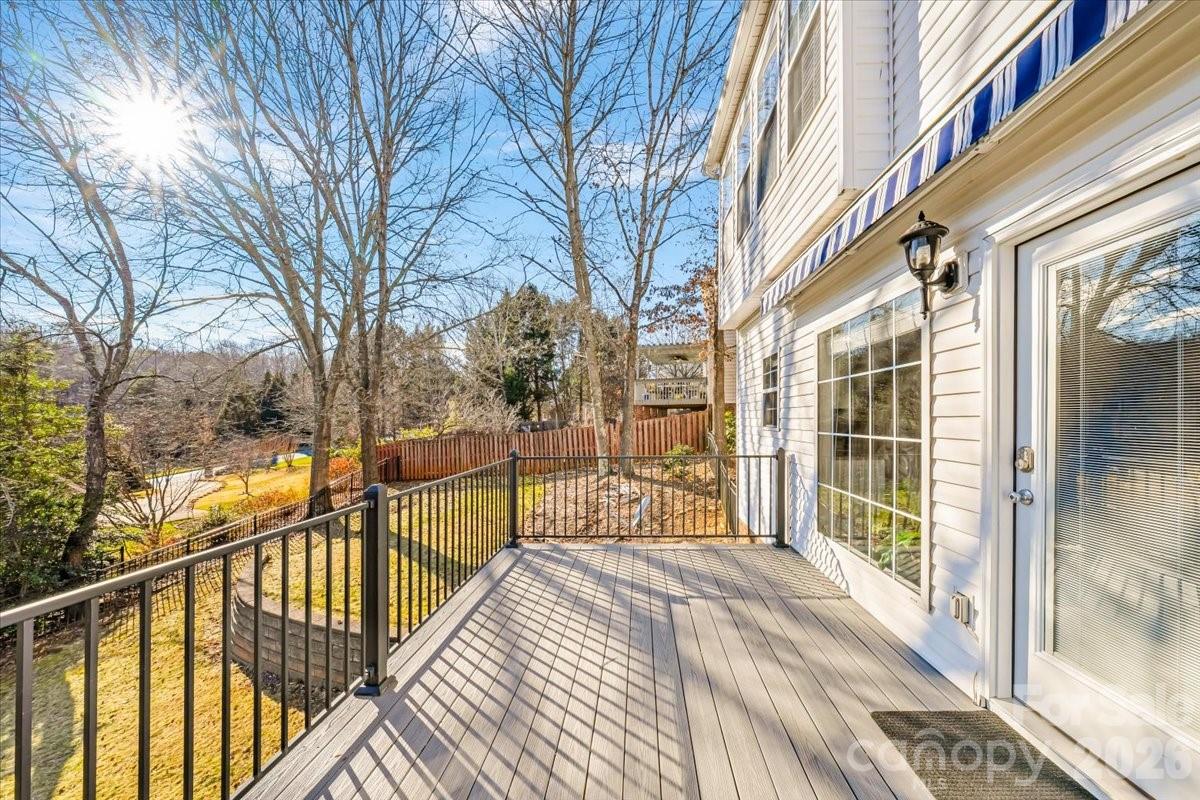 4963 Old River Drive Hickory NC 28602