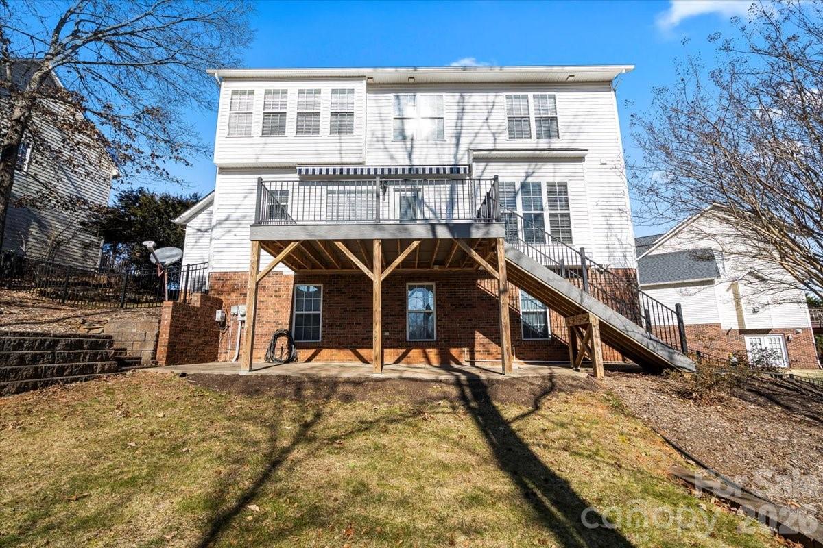 4963 Old River Drive Hickory NC 28602
