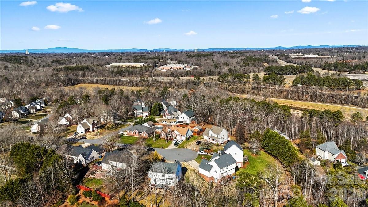 4963 Old River Drive Hickory NC 28602