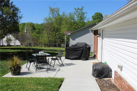 2205 Glendale Avenue Kannapolis NC 28081