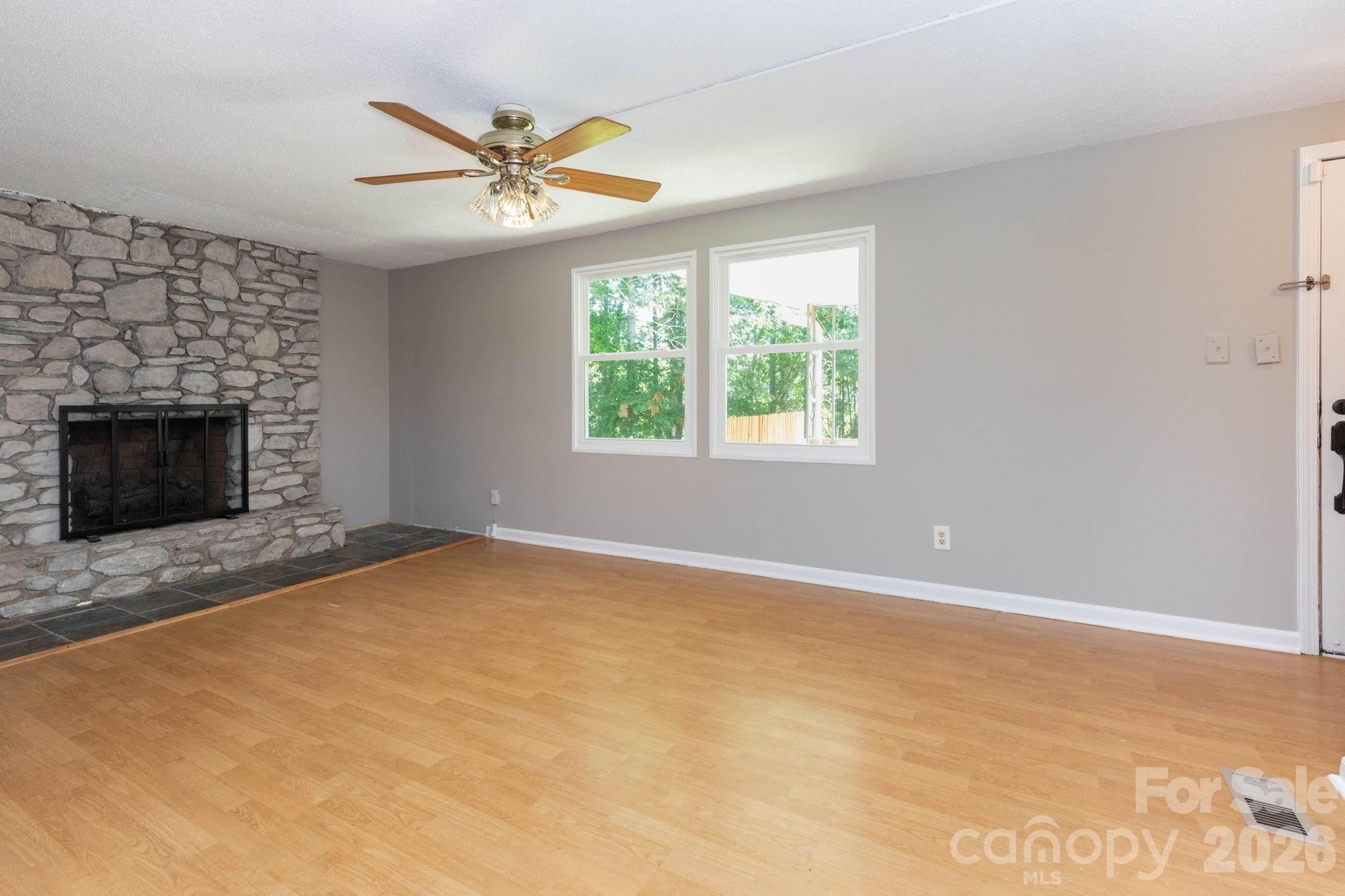38 Mountainberry Lane Fairview NC 28730