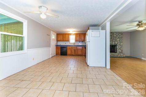 38 Mountainberry Lane Fairview NC 28730