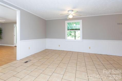 38 Mountainberry Lane Fairview NC 28730