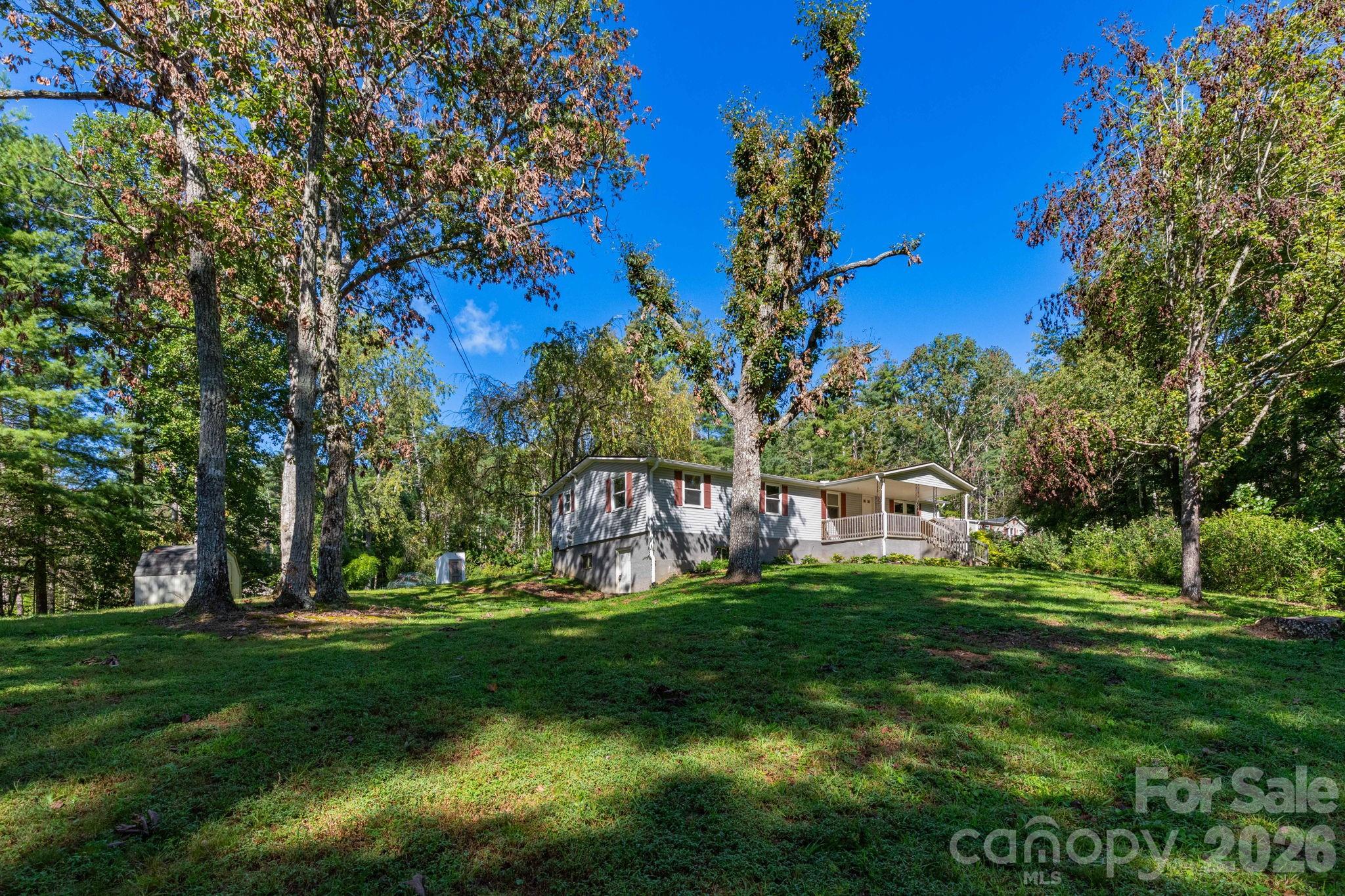 38 Mountainberry Lane Fairview NC 28730