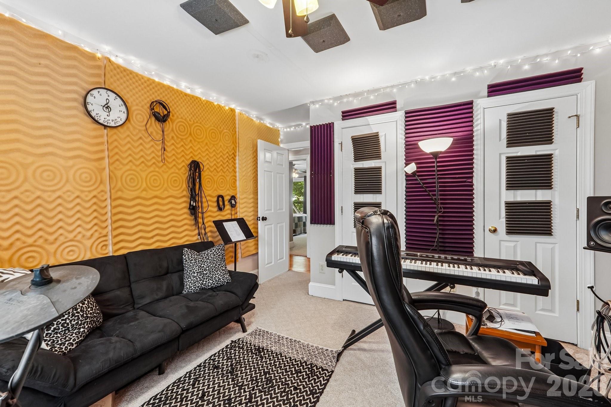 5325 Chiltern Hills Trail Charlotte NC 28215