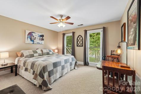 5325 Chiltern Hills Trail Charlotte NC 28215