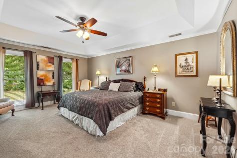 5325 Chiltern Hills Trail Charlotte NC 28215
