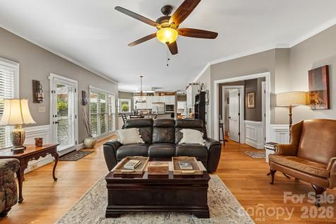 5325 Chiltern Hills Trail Charlotte NC 28215