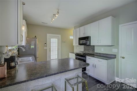 1804 Ethel Guest Lane Charlotte NC 28206