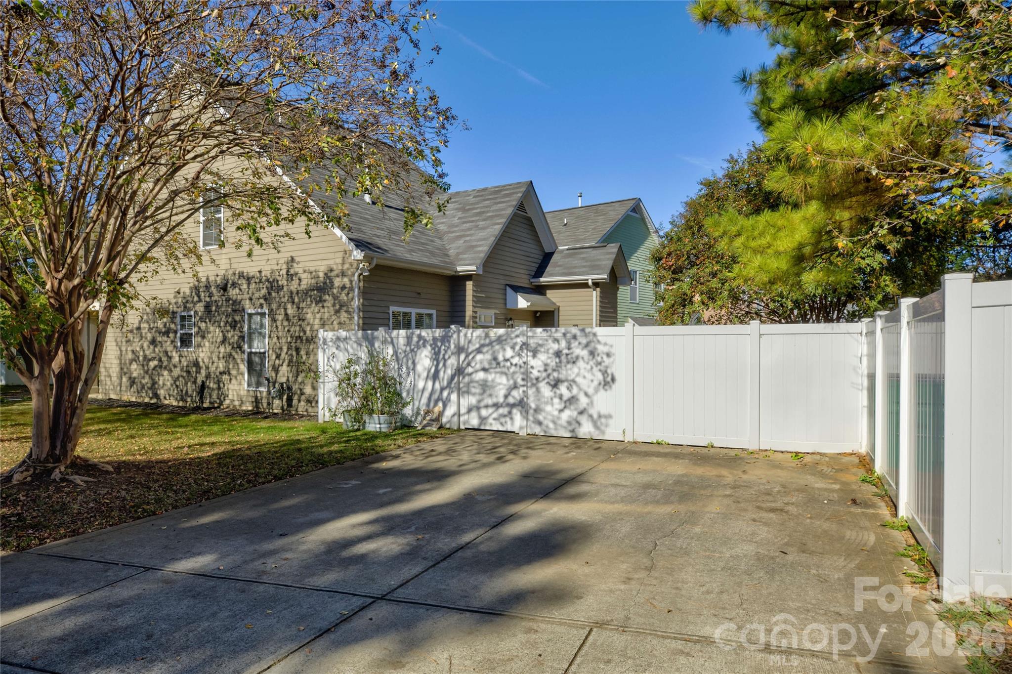 1804 Ethel Guest Lane Charlotte NC 28206