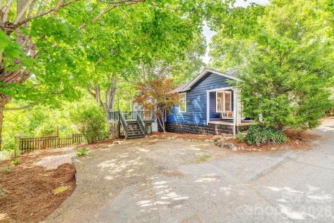 33 Green Oak Road Asheville NC 28804