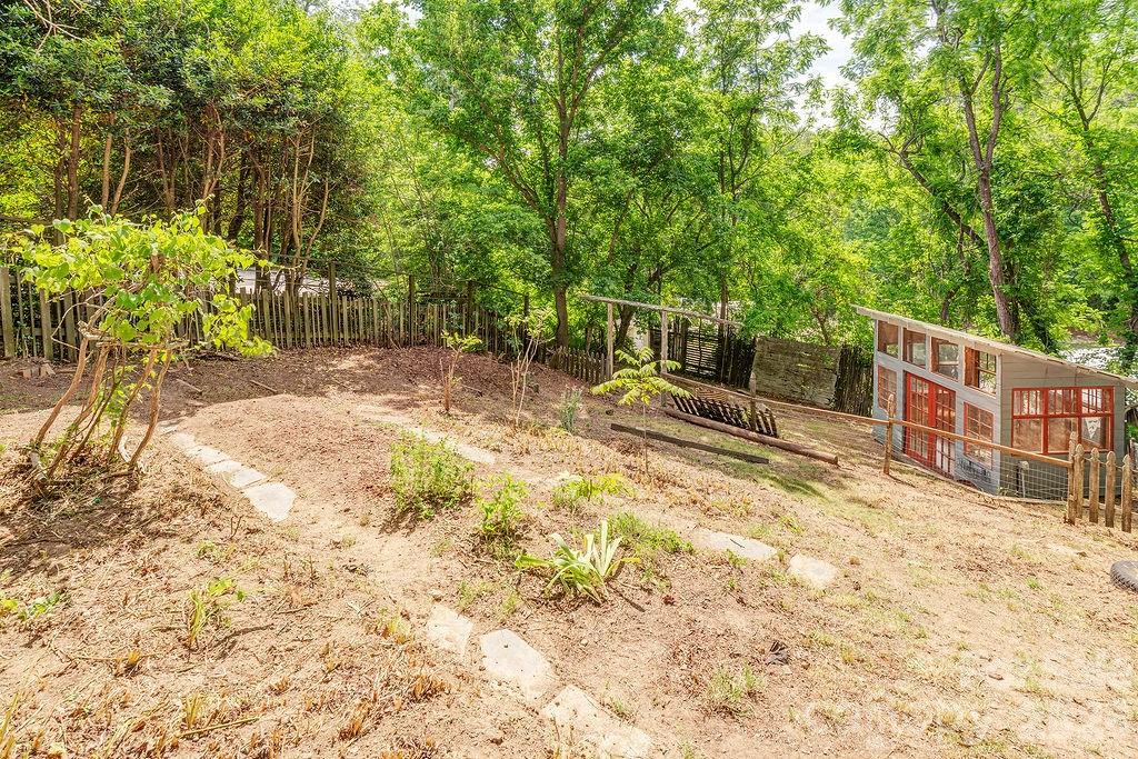 33 Green Oak Road Asheville NC 28804