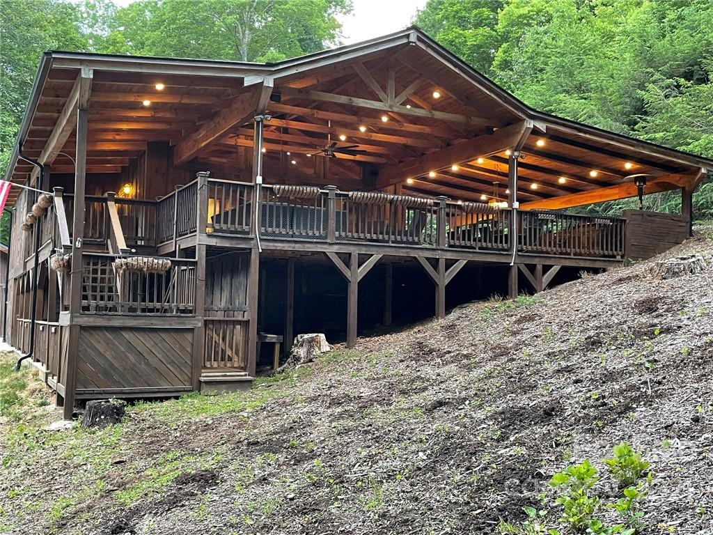 450 Winter Star Loop Burnsville NC 28714