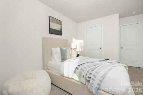117 Lauren Lane Hendersonville NC 28792