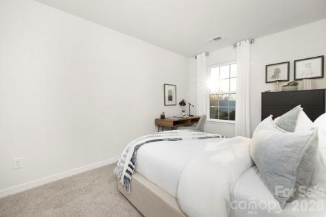 117 Lauren Lane Hendersonville NC 28792