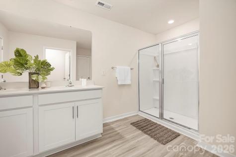 117 Lauren Lane Hendersonville NC 28792