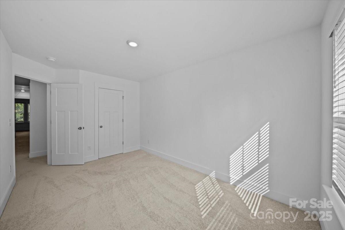 17 Moon Haven Way Arden NC 28704